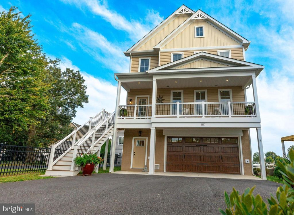 1117 CHESTER RD, Middle River, MD 21220