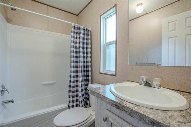 420 Freda Road, North Little Rock, AR 72117