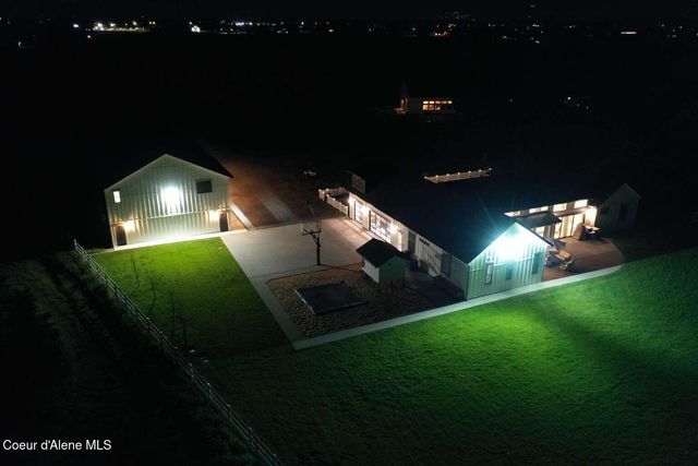 3708 N Carolwood CT, Post Falls, ID 83854