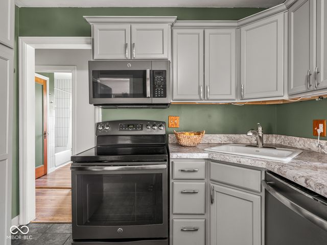 209 Burbank Road, Indianapolis, IN 46219