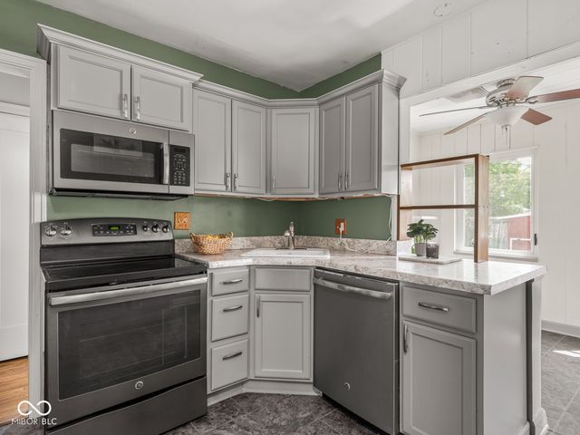 209 Burbank Road, Indianapolis, IN 46219