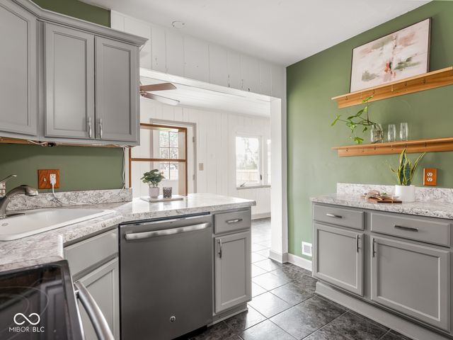 209 Burbank Road, Indianapolis, IN 46219