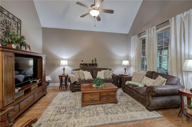 346 Thorn Creek Way, Dallas, GA 30157