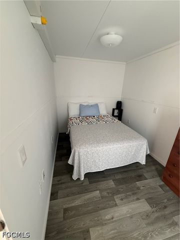 8165 Heck DR, North Fort Myers, FL 33917