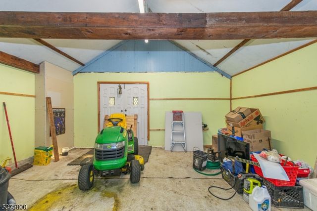 410 Horseneck Rd, Fairfield Twp., NJ 07004