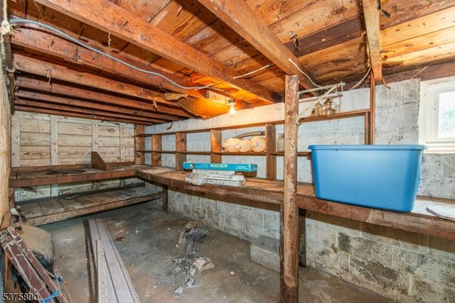 410 Horseneck Rd, Fairfield Twp., NJ 07004