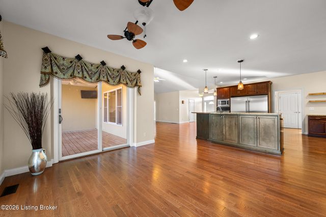 145 Mary Lee St, Elizabethtown, KY 42701