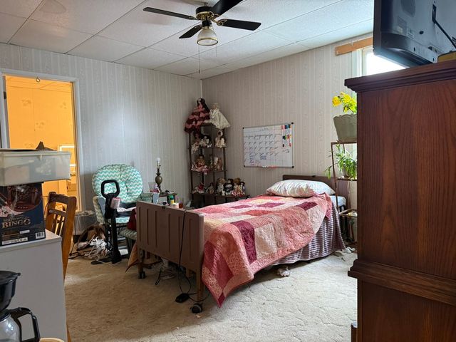 1004 Wallace STREET, Vandergrift, PA 15690