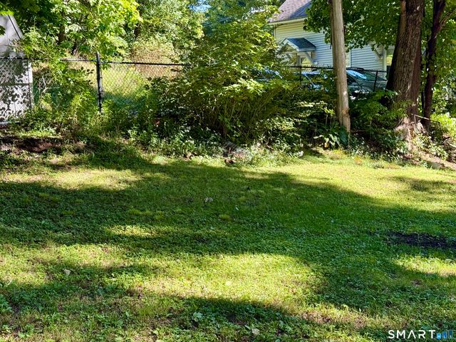 163 Echo Lake Road 4, Watertown, CT 06795