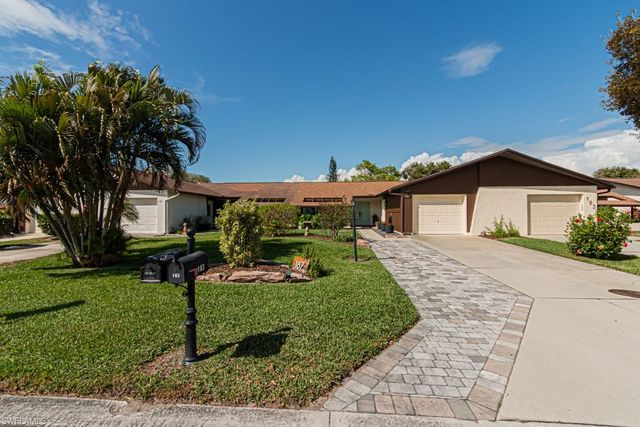 187 Round Key CIR D3, Naples, FL 34112