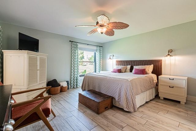 187 Round Key CIR D3, Naples, FL 34112