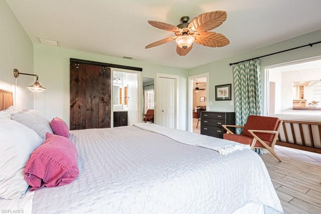 187 Round Key CIR D3, Naples, FL 34112