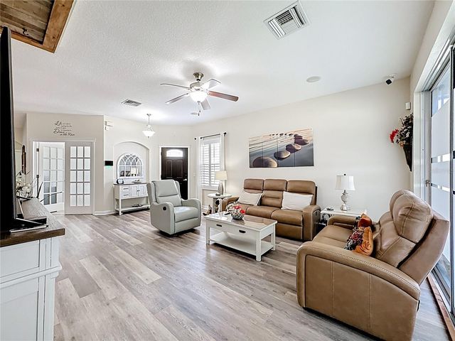 7526 SURREY PINES DRIVE, Apollo Beach, FL 33572