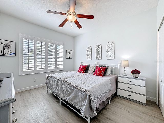 7526 SURREY PINES DRIVE, Apollo Beach, FL 33572