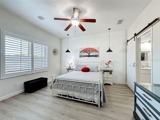 7526 SURREY PINES DRIVE, Apollo Beach, FL 33572