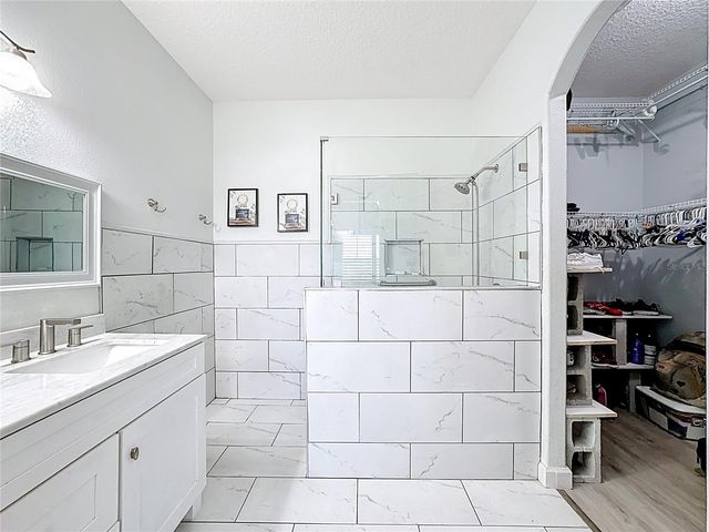 7526 SURREY PINES DRIVE, Apollo Beach, FL 33572