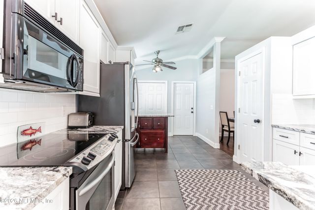 3652 SANCTUARY Way S, Jacksonville Beach, FL 32250