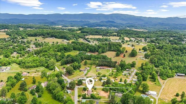 305 Broyles Lane, Bristol, TN 37620
