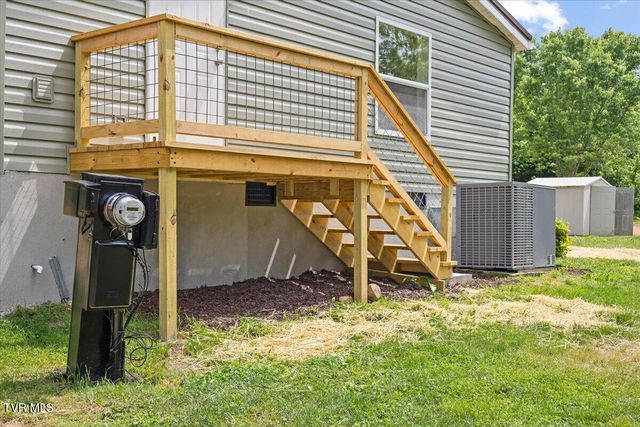 305 Broyles Lane, Bristol, TN 37620