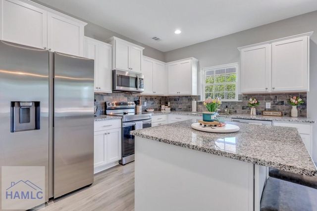 91 Firefly Trace, Ludowici, GA 31313