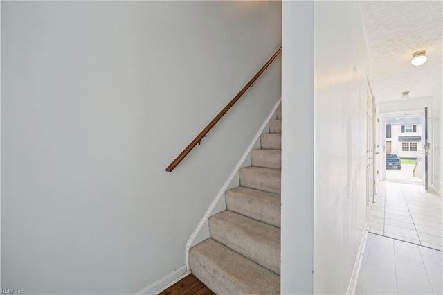 1758 Skiffes Creek CIR, Williamsburg, VA 23185