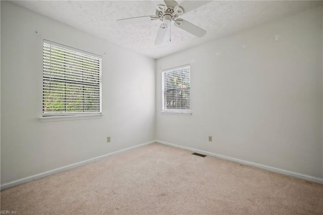 1758 Skiffes Creek CIR, Williamsburg, VA 23185