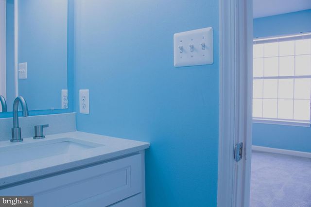 811 WIND RIDGE DR, Stafford, VA 22554