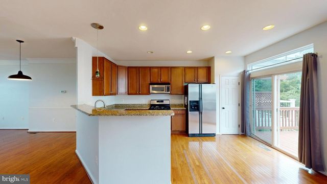 502 LEGRACE TER NE, Leesburg, VA 20176