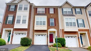 502 LEGRACE TER NE, Leesburg, VA 20176