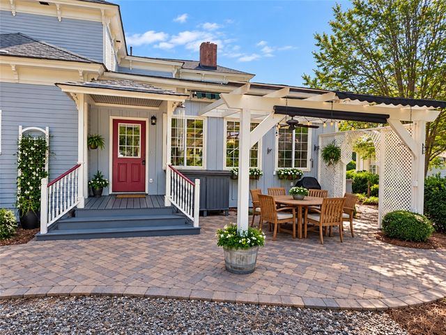 1214 S McDuffie Street, Anderson, SC 29624
