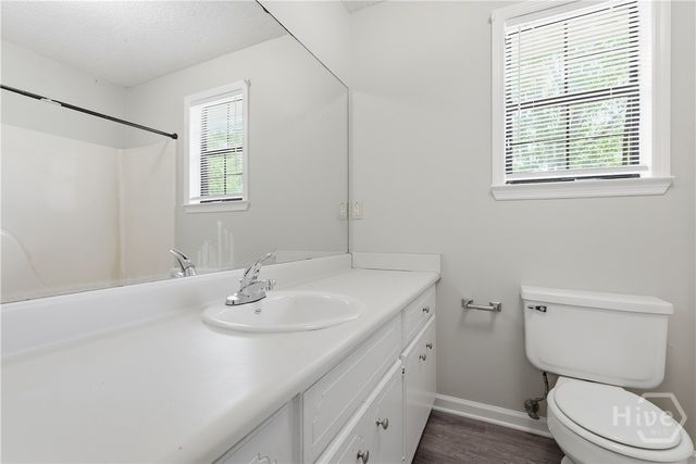 39 Henry Lane, Hinesville, GA 31313