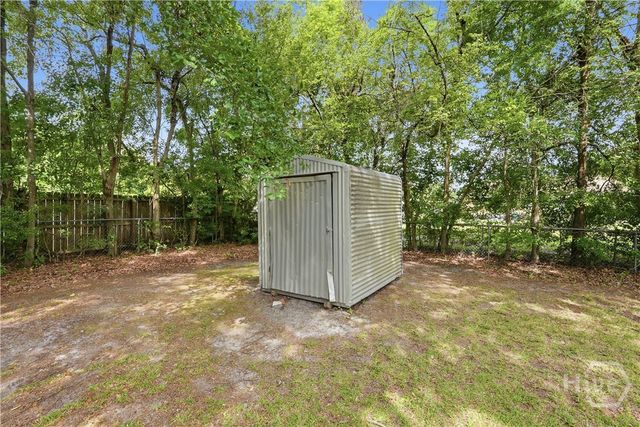 39 Henry Lane, Hinesville, GA 31313