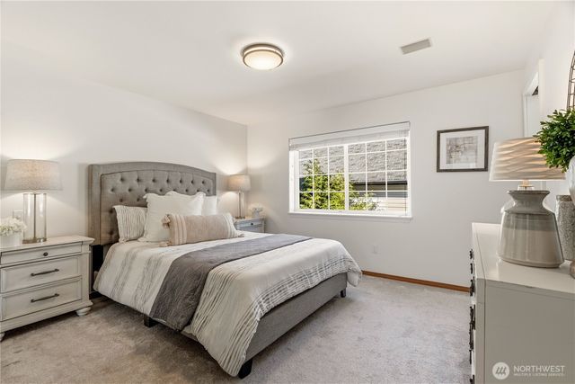 8013 NE 145th Street, Kirkland, WA 98034