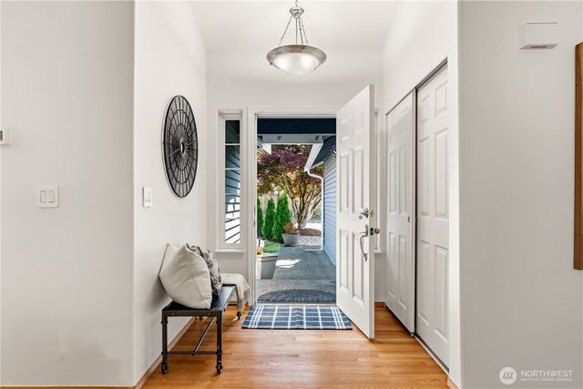8013 NE 145th Street, Kirkland, WA 98034