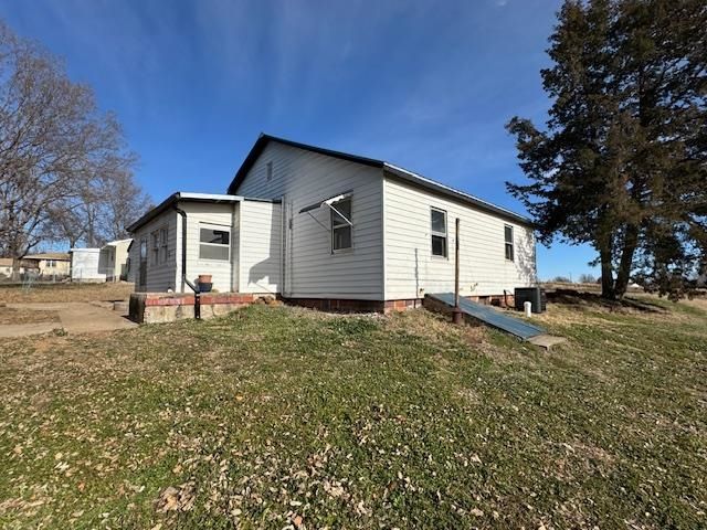 456 S Rothsay Ave, Minneapolis, KS 67467