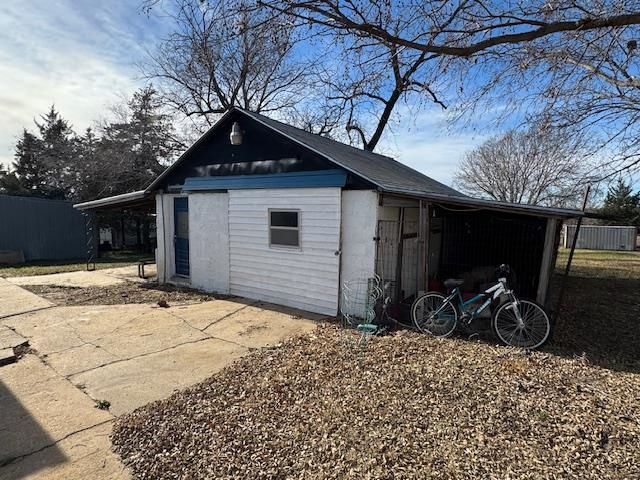 456 S Rothsay Ave, Minneapolis, KS 67467