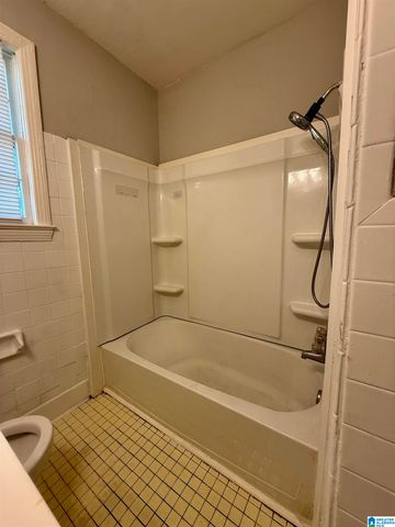 358 MIDWOOD AVENUE, Midfield, AL 35228