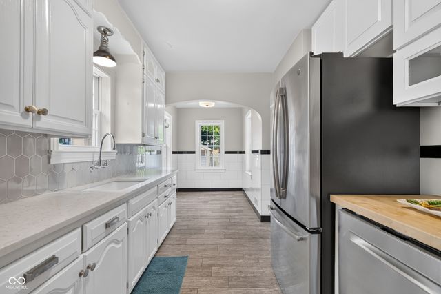 5428 E 10th Street, Indianapolis, IN 46219