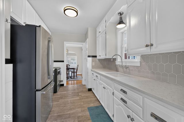 5428 E 10th Street, Indianapolis, IN 46219
