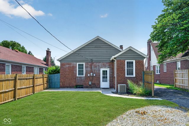 5428 E 10th Street, Indianapolis, IN 46219