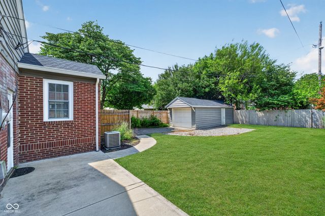 5428 E 10th Street, Indianapolis, IN 46219