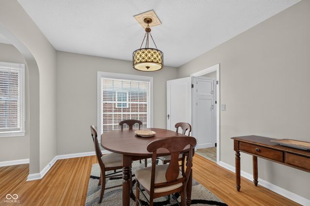 5428 E 10th Street, Indianapolis, IN 46219