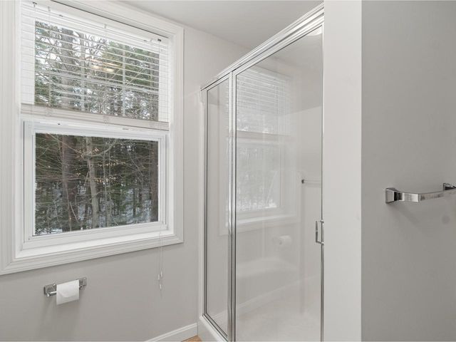 99 Eldredge St Unit 101, South Burlington, VT 05403