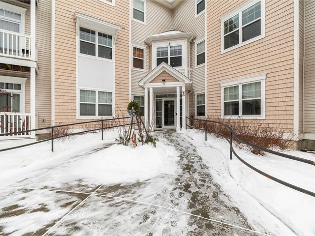 99 Eldredge St Unit 101, South Burlington, VT 05403