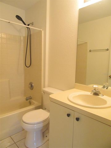 2716 VOGLER LANE, North Port, FL 34286