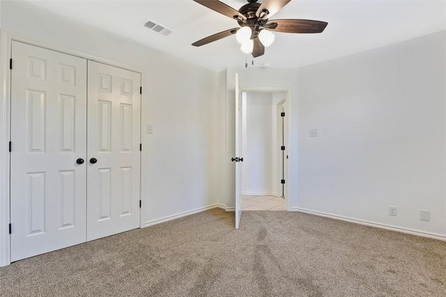 1014 W Coffin Street 102, Denison, TX 75020