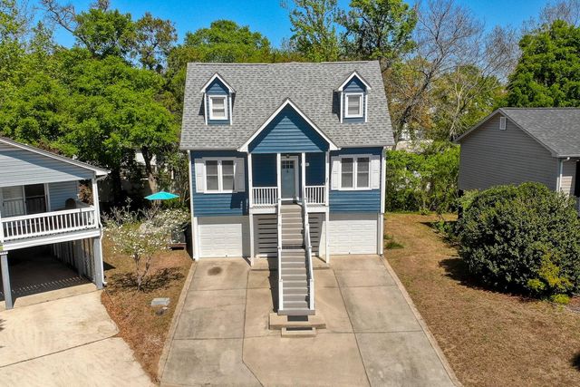 922 Salt Pl., Murrells Inlet, SC 29576