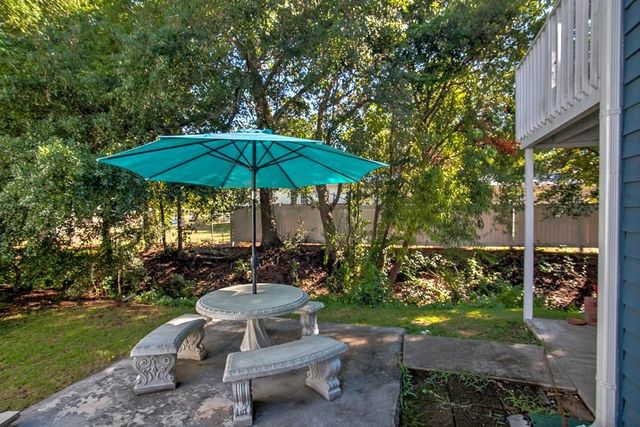 922 Salt Pl., Murrells Inlet, SC 29576