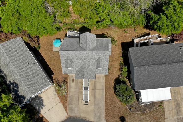 922 Salt Pl., Murrells Inlet, SC 29576