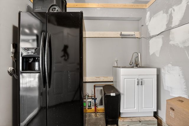 922 Salt Pl., Murrells Inlet, SC 29576